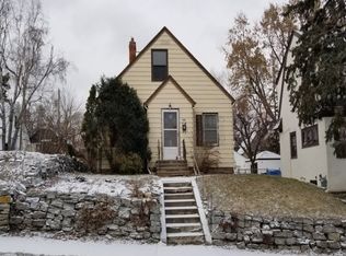 1233 Stanford Ave, Saint Paul, MN 55105