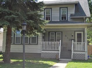 512 Judge Ave #1, Waukegan, IL 60085