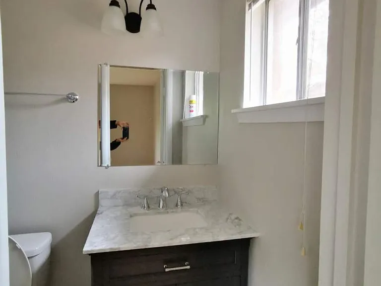 5527 Darnell St — Photo 17