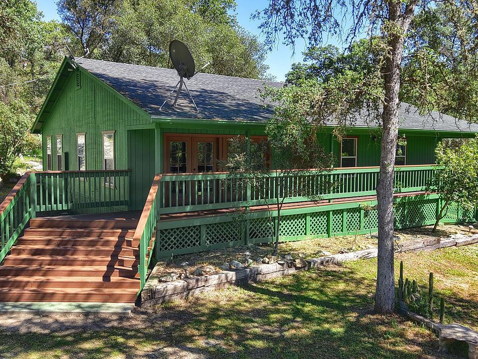 1st image of 4907 Daffodil Dr