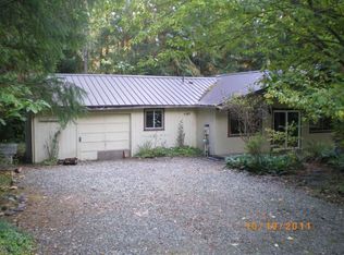 10 N Dow Mountain Pl, Hoodsport, WA 98548