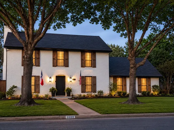 1604 Dogwood Trl, Corsicana, TX 75110