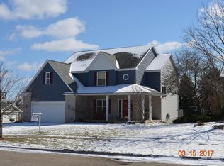 6610 Periwinkle Ln, East Lansing, MI