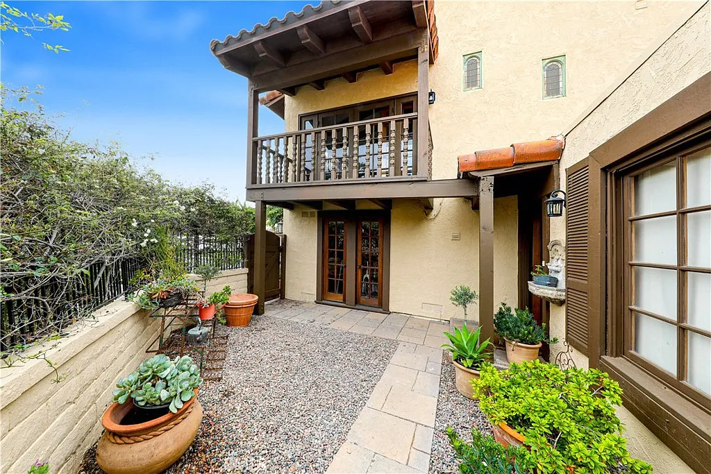 3 bed, 1777 sqft, $4,800 — Photo 4