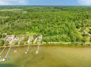6700 Hallenbeck Hwy #6700, Manitou Beach, MI 49253