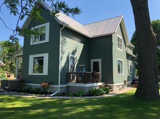 354 S Washington St, Oconto Falls, WI 54154