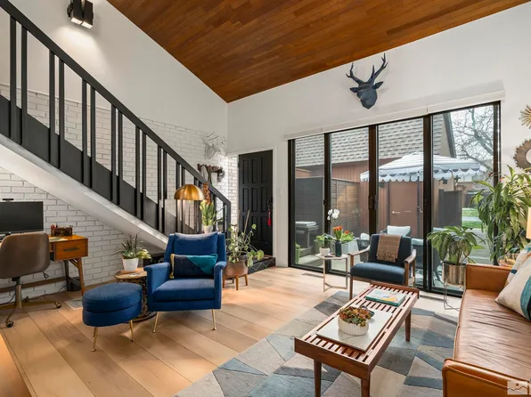 1922 Villa Way S, Reno, NV 89509