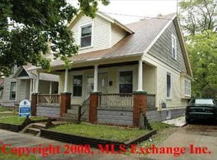 906 Tamarack Ave NW, Grand Rapids, MI 49504