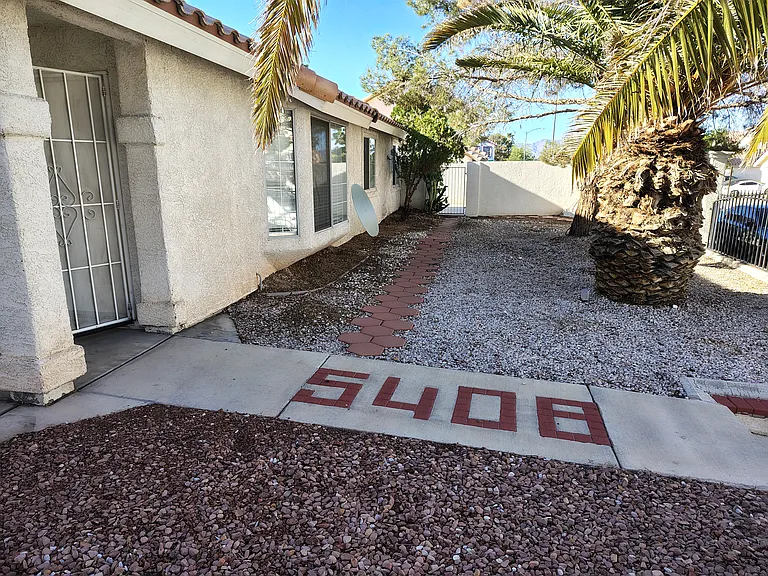 5408 Moonstruck Ave — Photo 3