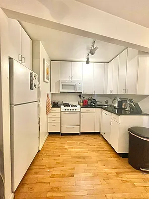 Rented by The Downtown LLC | media 6