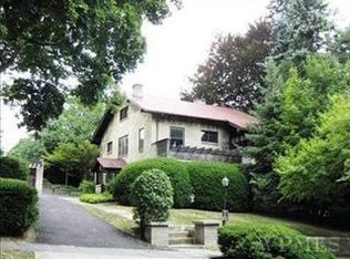39 Garfield Pl, Poughkeepsie, NY 12601