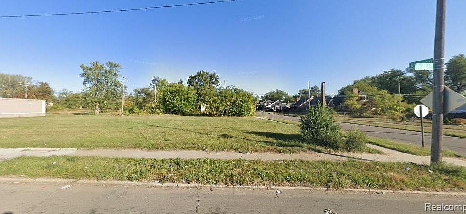 2nd image of 10402 Fenkell St