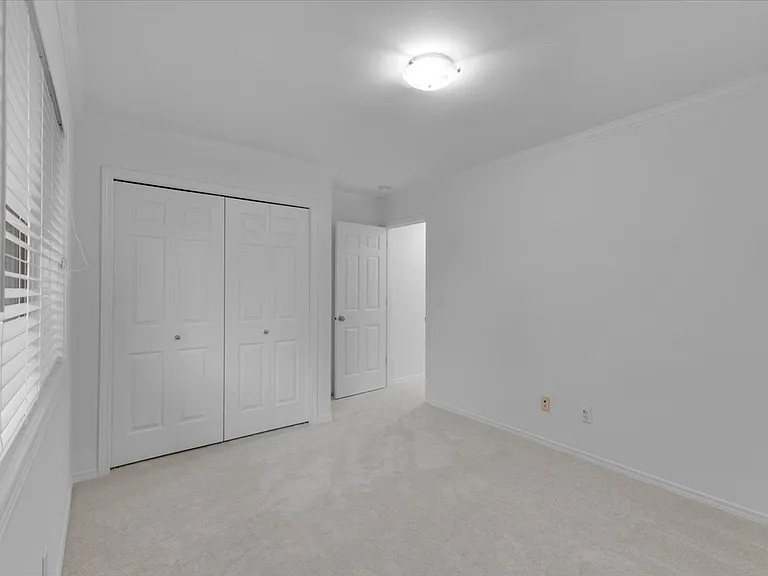 12421 NE 103rd Pl — Photo 28