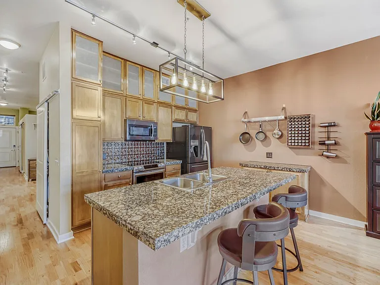 7240 W Custer Ave #112 — Photo 4