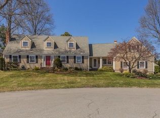 20 Treetops Ln, Danvers, MA 01923