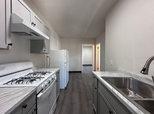Monroe Flats, Green Bay, WI 54301