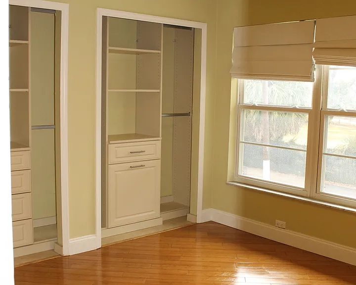 138 W America St #38 — Photo 6