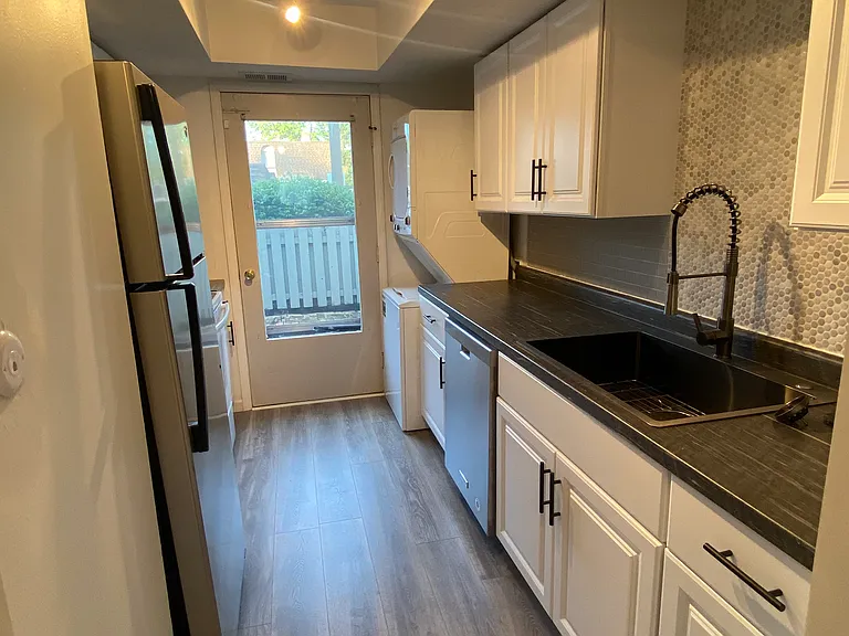 7376 Country Brook Dr #7376 — Photo 3