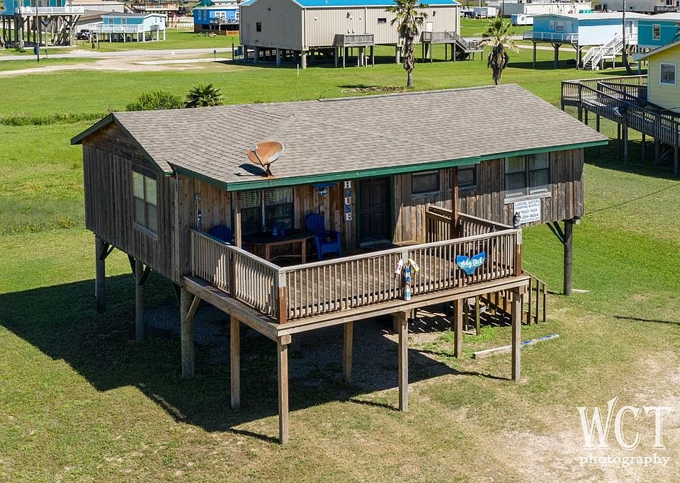 1st image of 122 Beach Dr