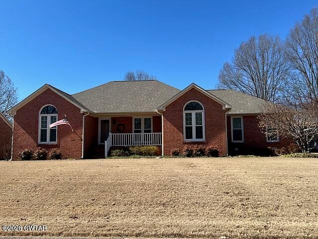 1st image of 1021 Eastview Dr