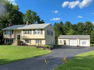 12 Valley View Rd, Washington, NJ 07882