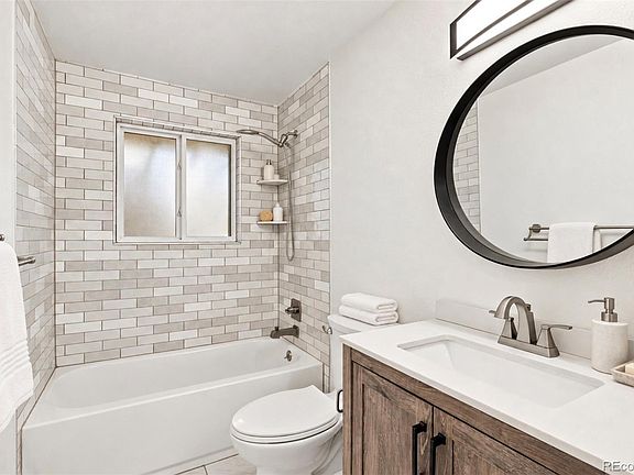 5th image of 8583 Wiley Circle