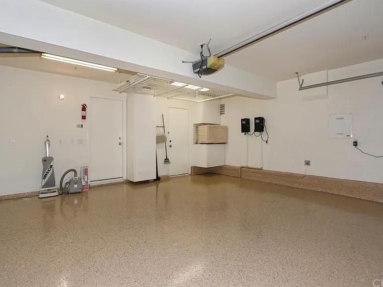 6 Gala Ct — Photo 23