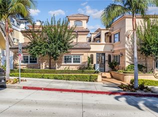 329 Marguerite Ave APT 3, Newport Beach, CA 92625