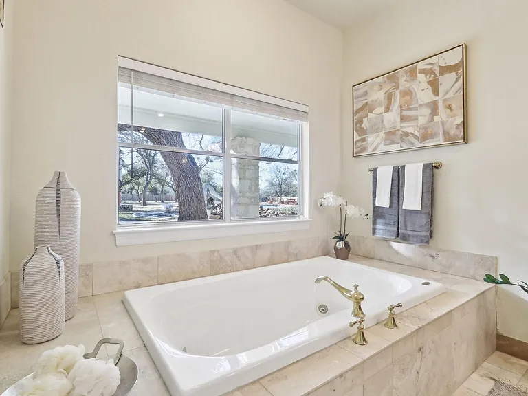 294 Logan Ranch Rd — Photo 21