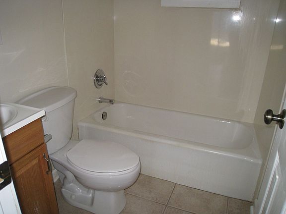 3rd image of 4518 Saint Claude Ave #6