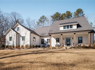 119 Northhampton Dr, Ball Ground, GA 30107