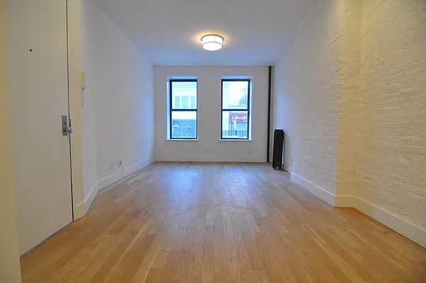 Rented by Bohemia Realty Group | media 7