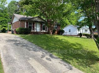 1503 Glenridge Rd, Greensboro, NC 27405