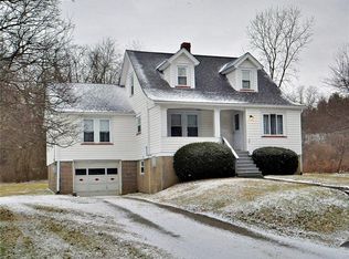 3023 Riverside Dr, Claridge, PA 15623