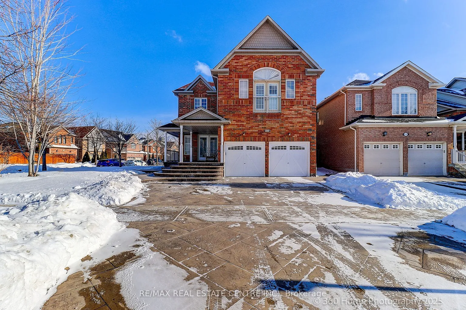 806 White Clover Way photo 1