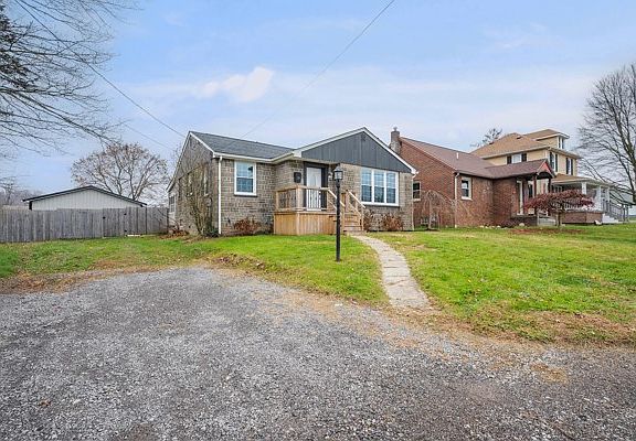 2nd image of 108 Golf Ave