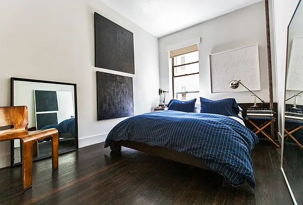 Sold by Compass | media 23