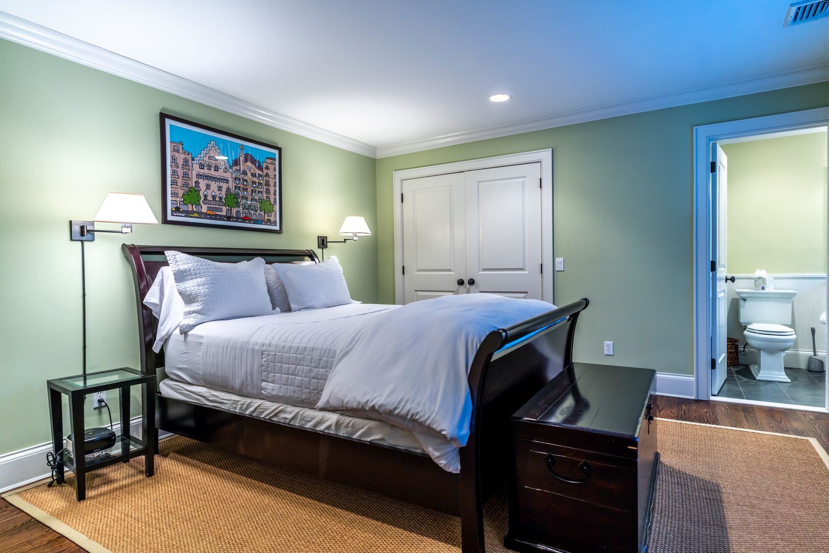  En-Suite Guest Bedroom #1