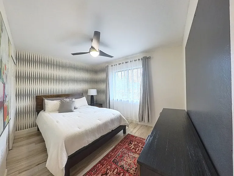 9901 Sunset Cove Ln #222 — Photo 3
