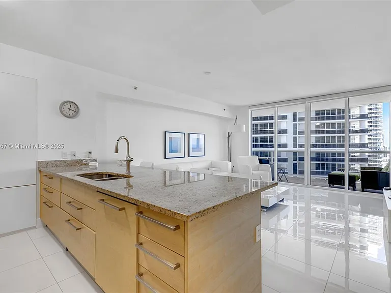 1830 S Ocean Dr #2609 — Photo 5