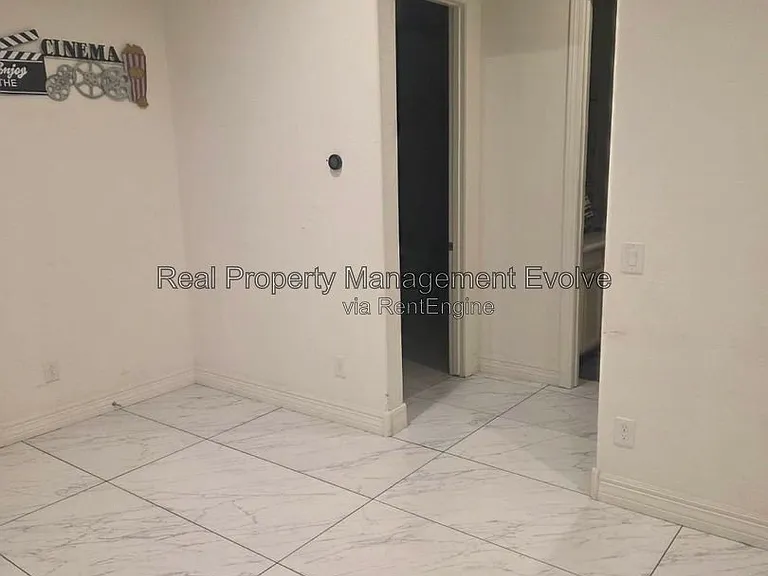 2307 E Mahogany Pl — Photo 35
