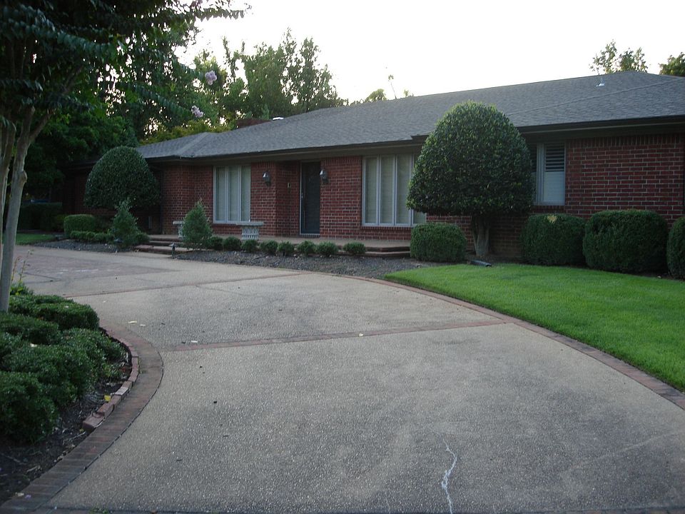 Circle Driveway