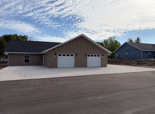 20172 Miners Dr, Houghton, MI 49931