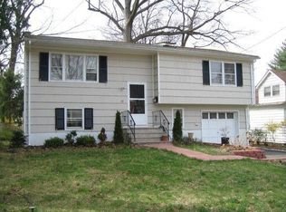 33 Mayetta Rd, Parsippany, NJ 07054