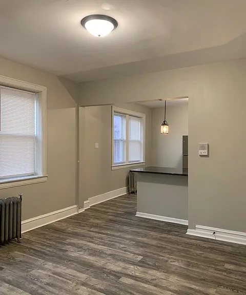 1923 Clark St #3 — Photo 10