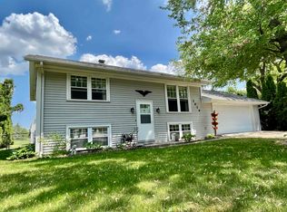 3019 Coventry Dr, Bay City, MI