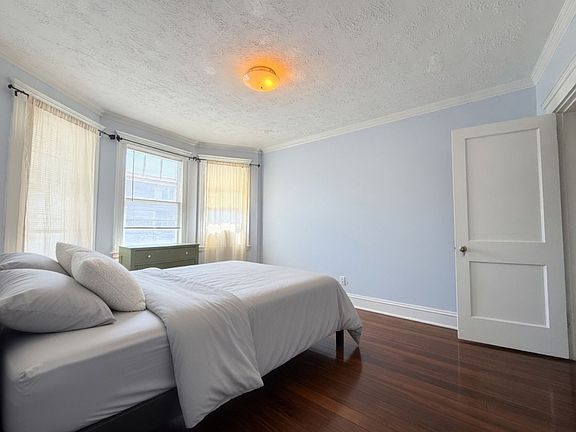 3rd image of 24 Ransom Rd APT 1