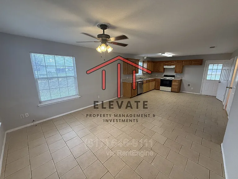 209 Blue Bell Ct — Photo 3