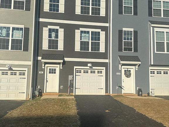 2nd image of 435 Bradford Dr #187