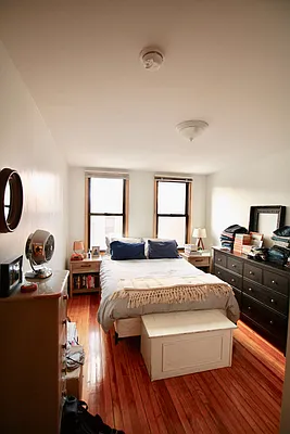 Rented by Grand & Co. | media 31